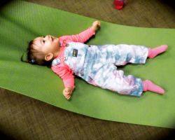 PARENT/CHILD UNDER 18 MONTHS - INFANT YOGA